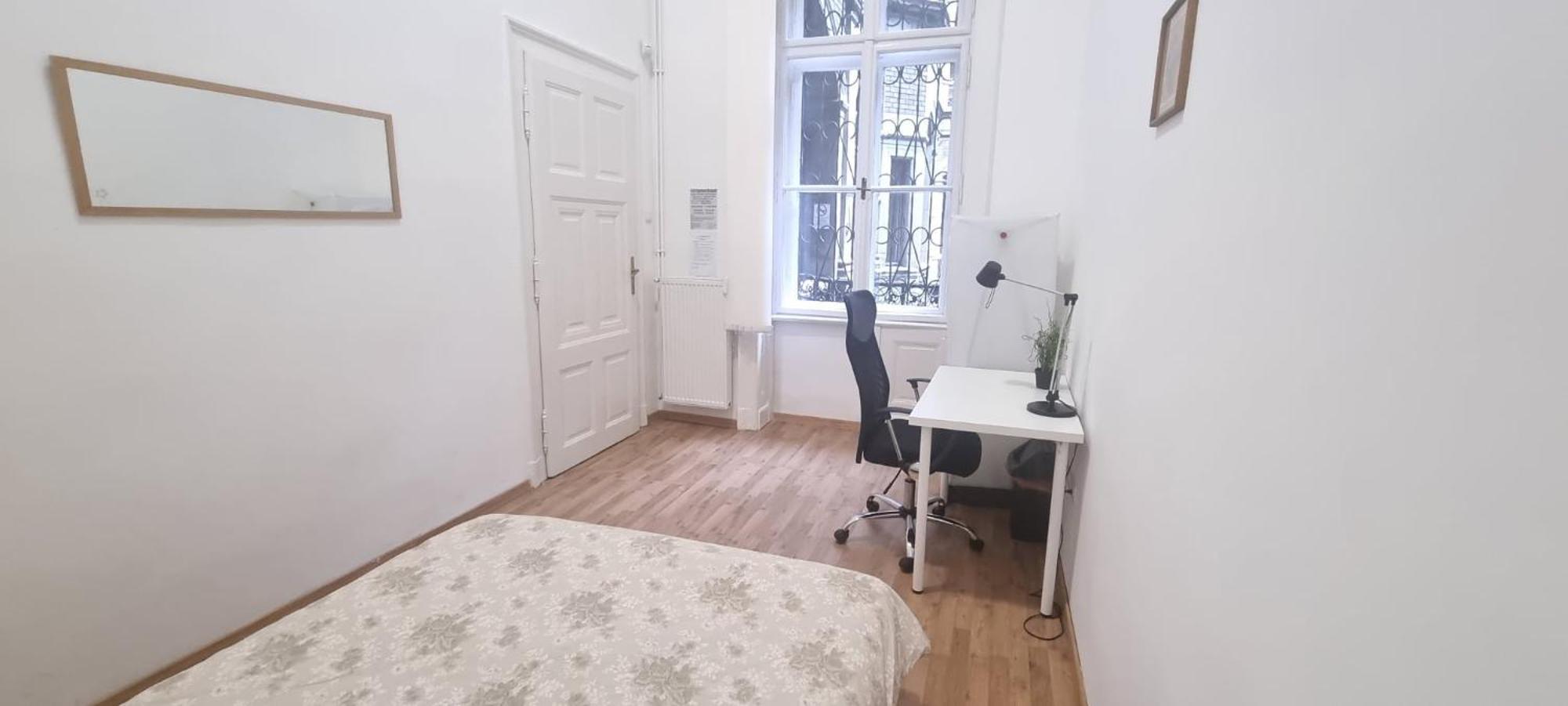 A & E Apartment Будапеща Екстериор снимка