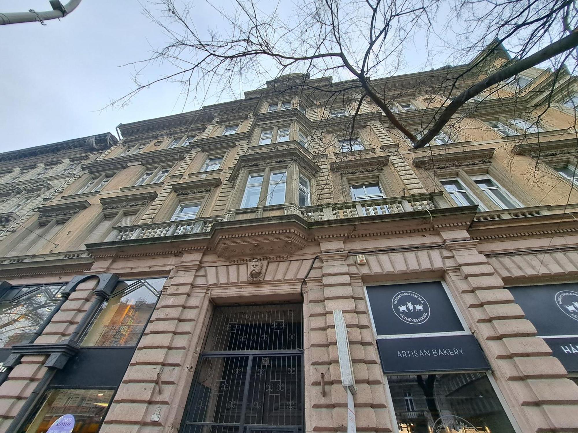 A & E Apartment Будапеща Екстериор снимка